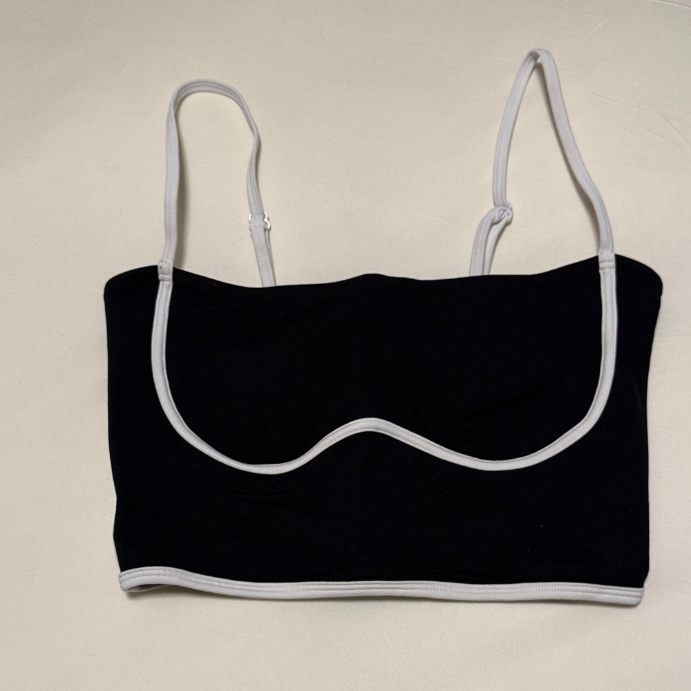 ALO sports bra